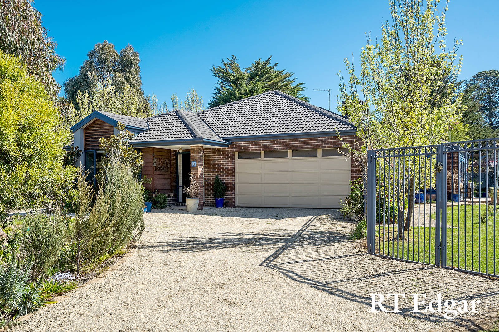 Property Gallery - Main Image