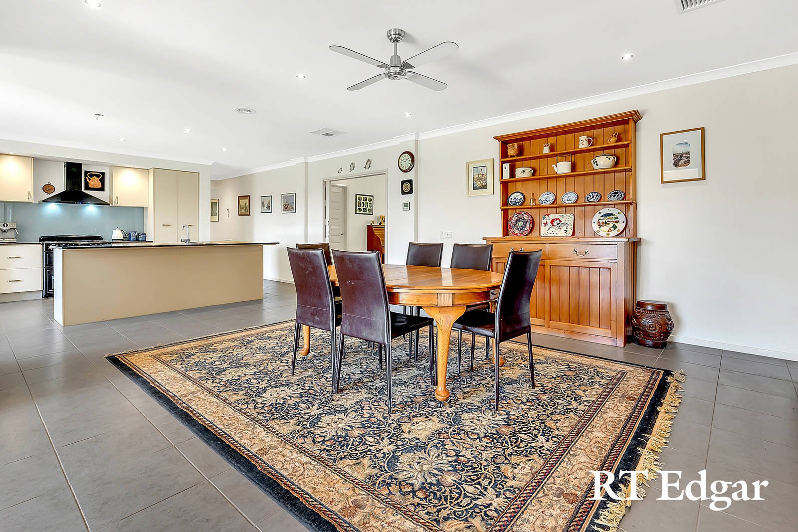 Property Gallery Thumbnail 4