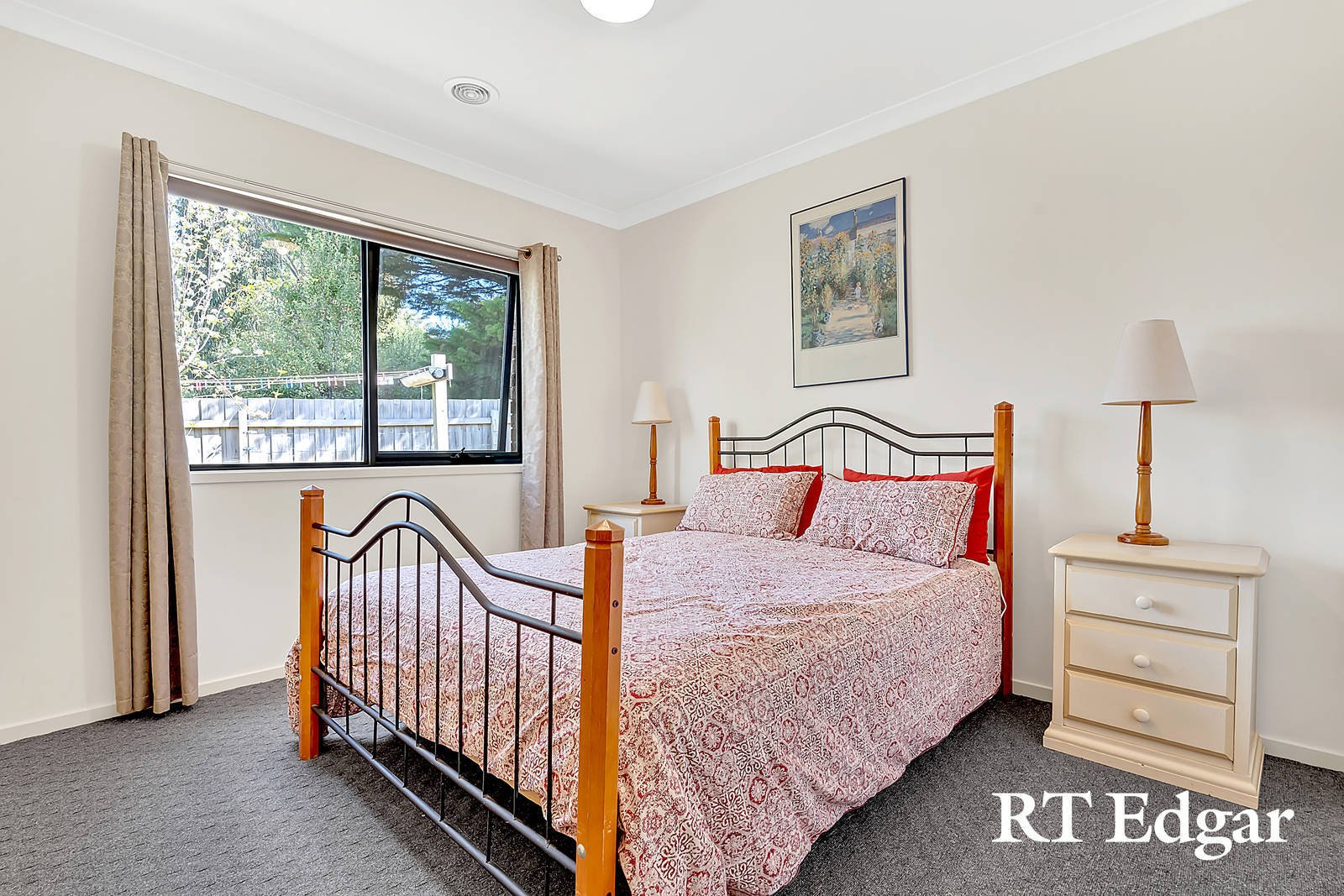 Property Gallery Thumbnail 10