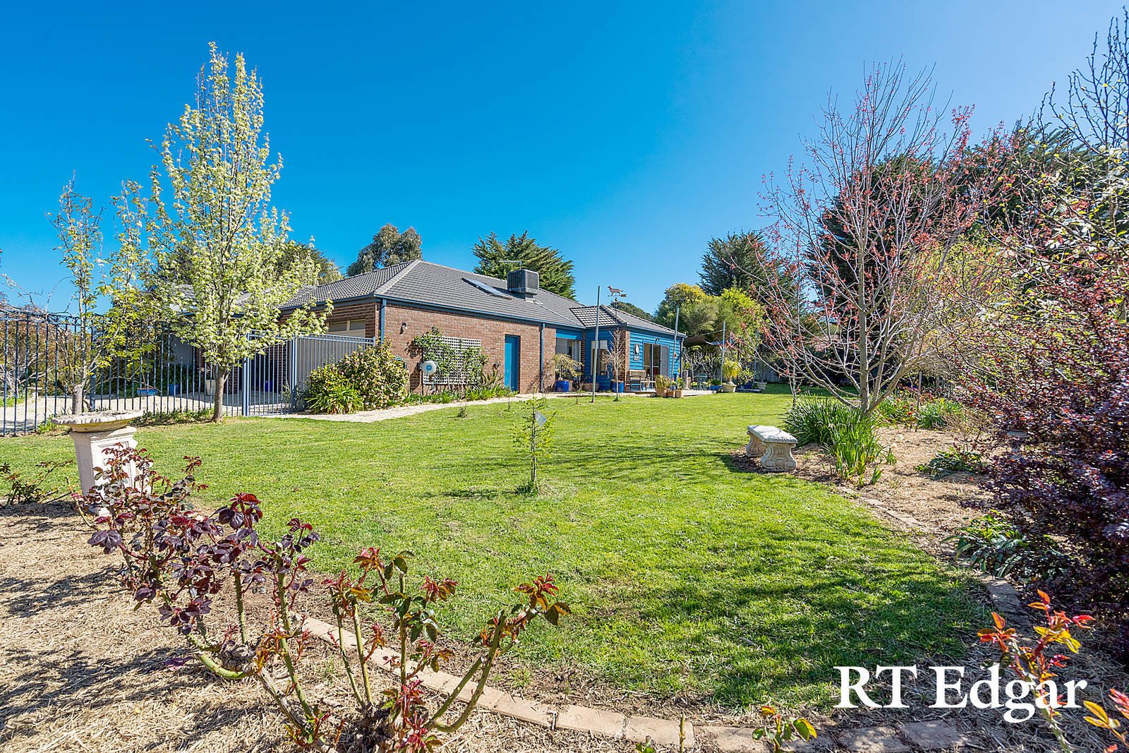 Property Gallery Thumbnail 14