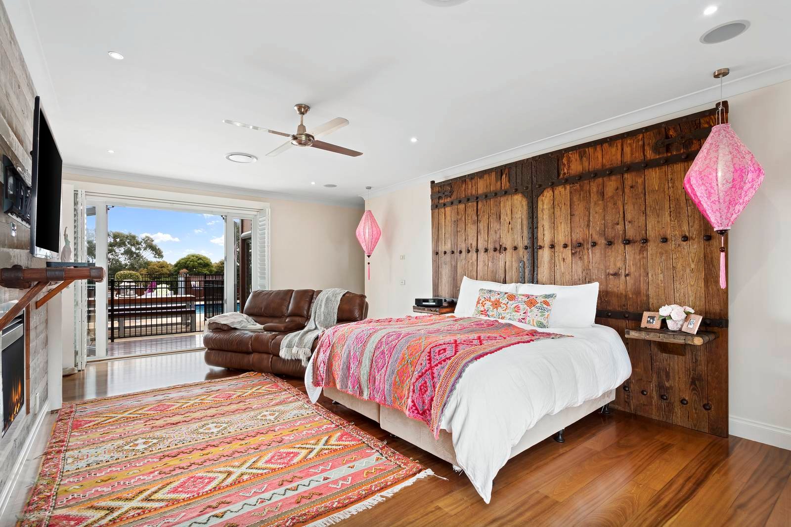 Property Gallery Thumbnail 11
