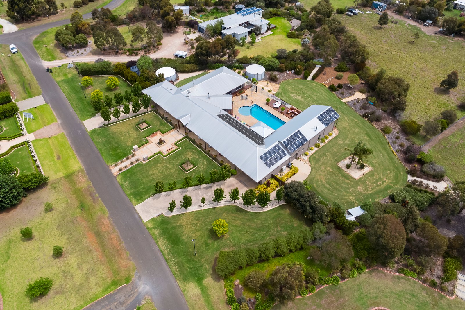 Property Gallery Thumbnail 19