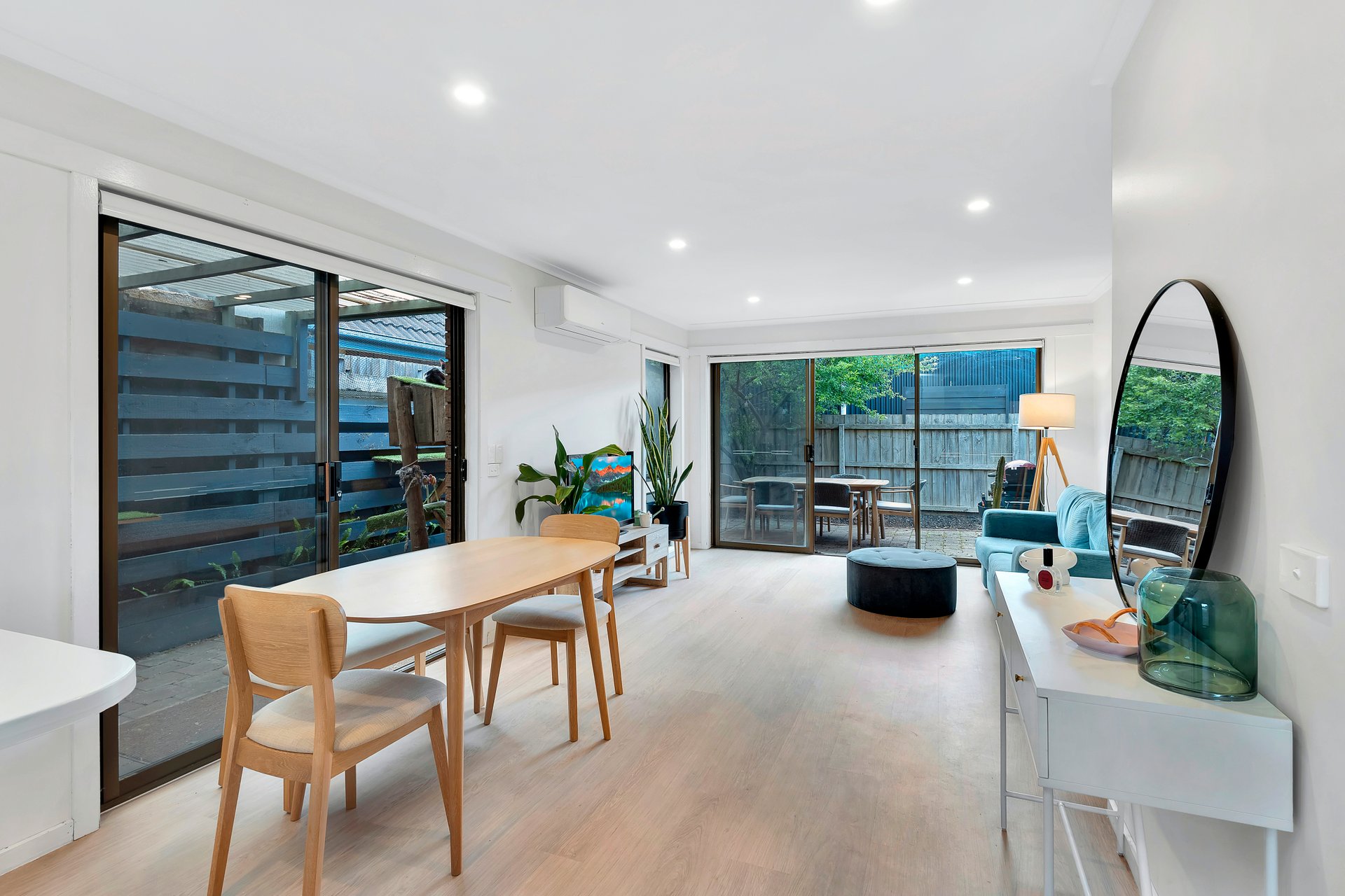 3 81 / 83 Powell St  Ocean Grove