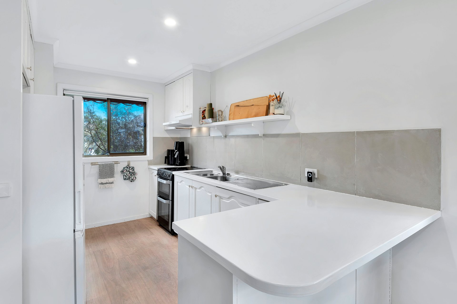 3 81 / 83 Powell St  Ocean Grove