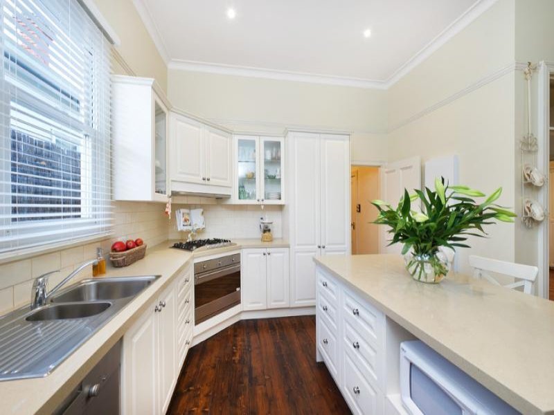 3 Alexander Street, Box Hill image 4