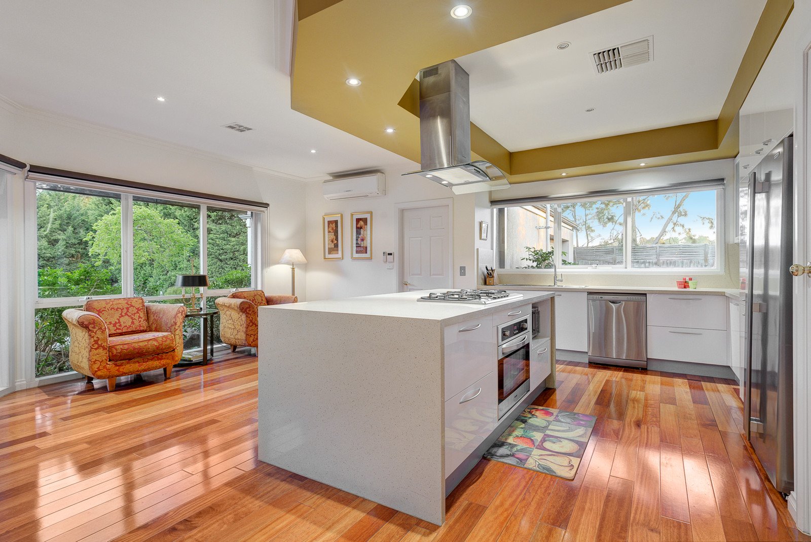 3 Annette Place, Templestowe image 2