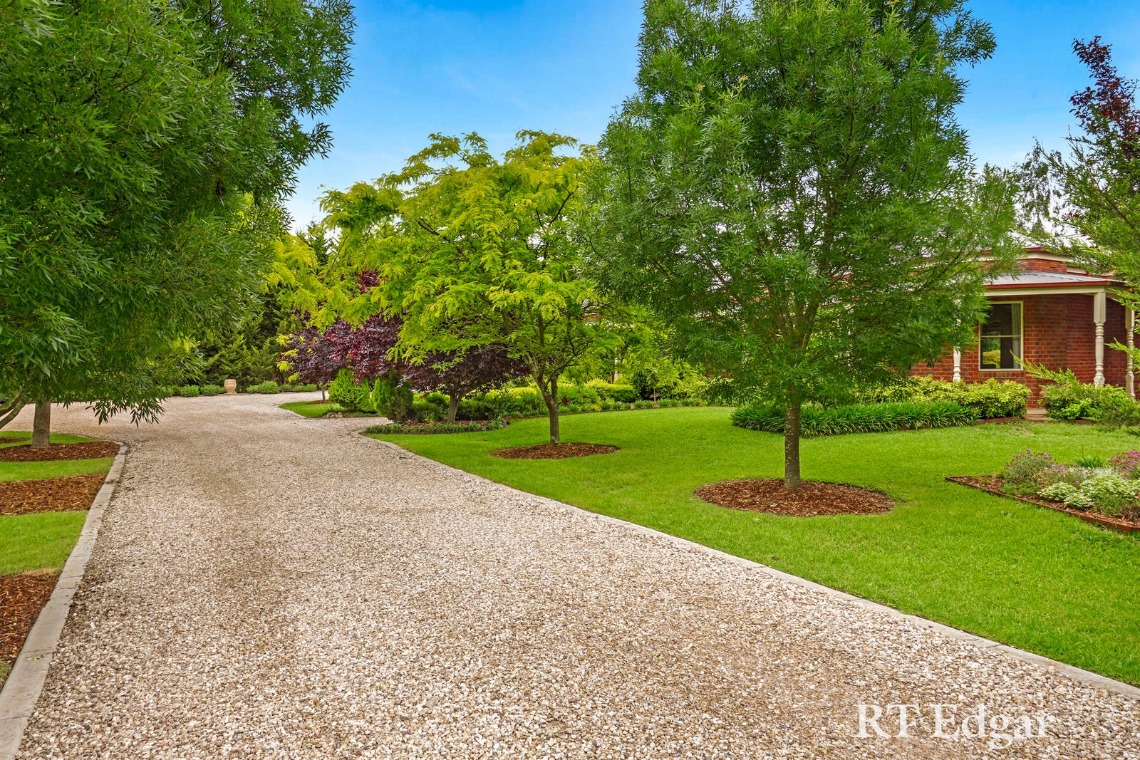 Property Gallery Thumbnail 5