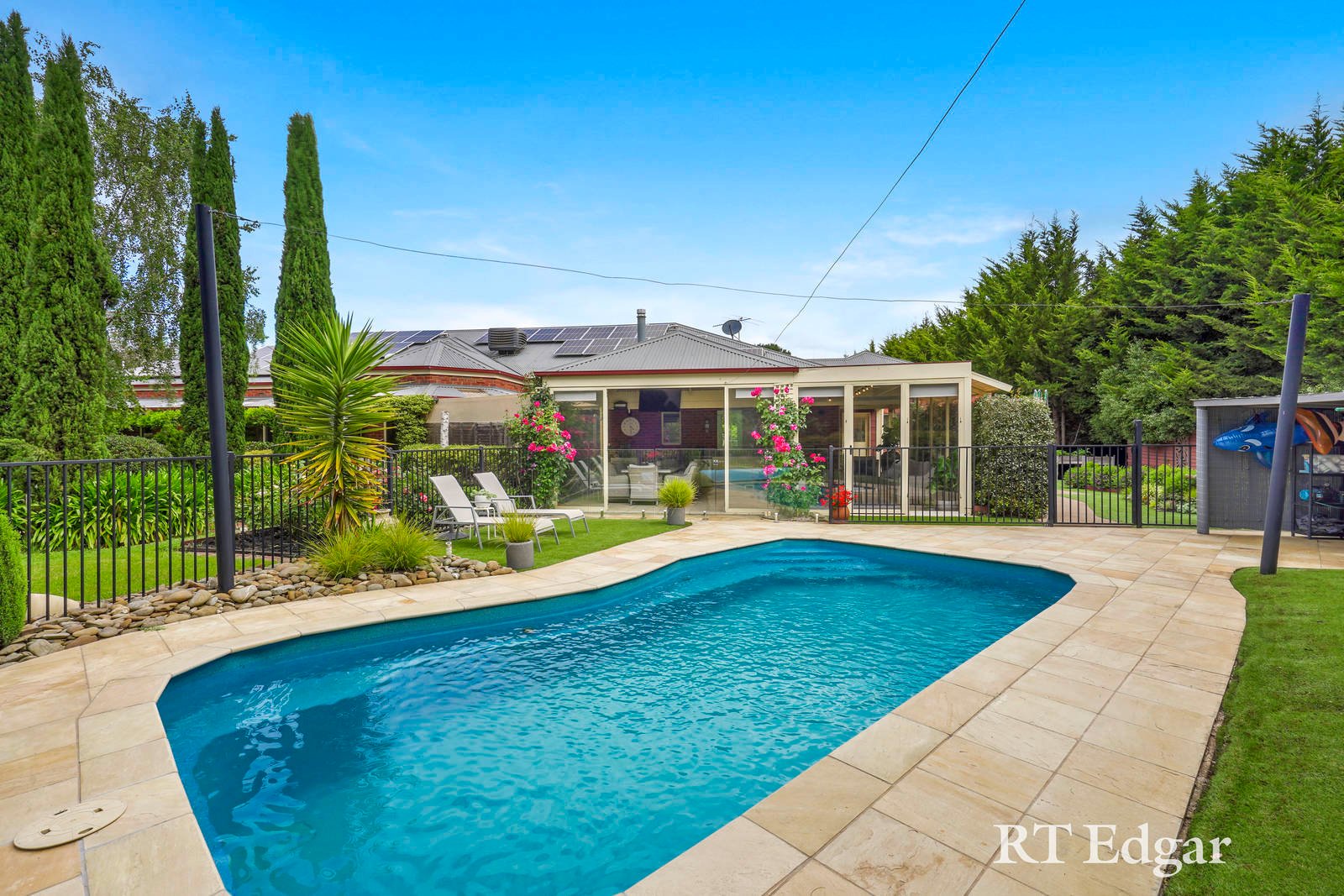 Property Gallery Thumbnail 27