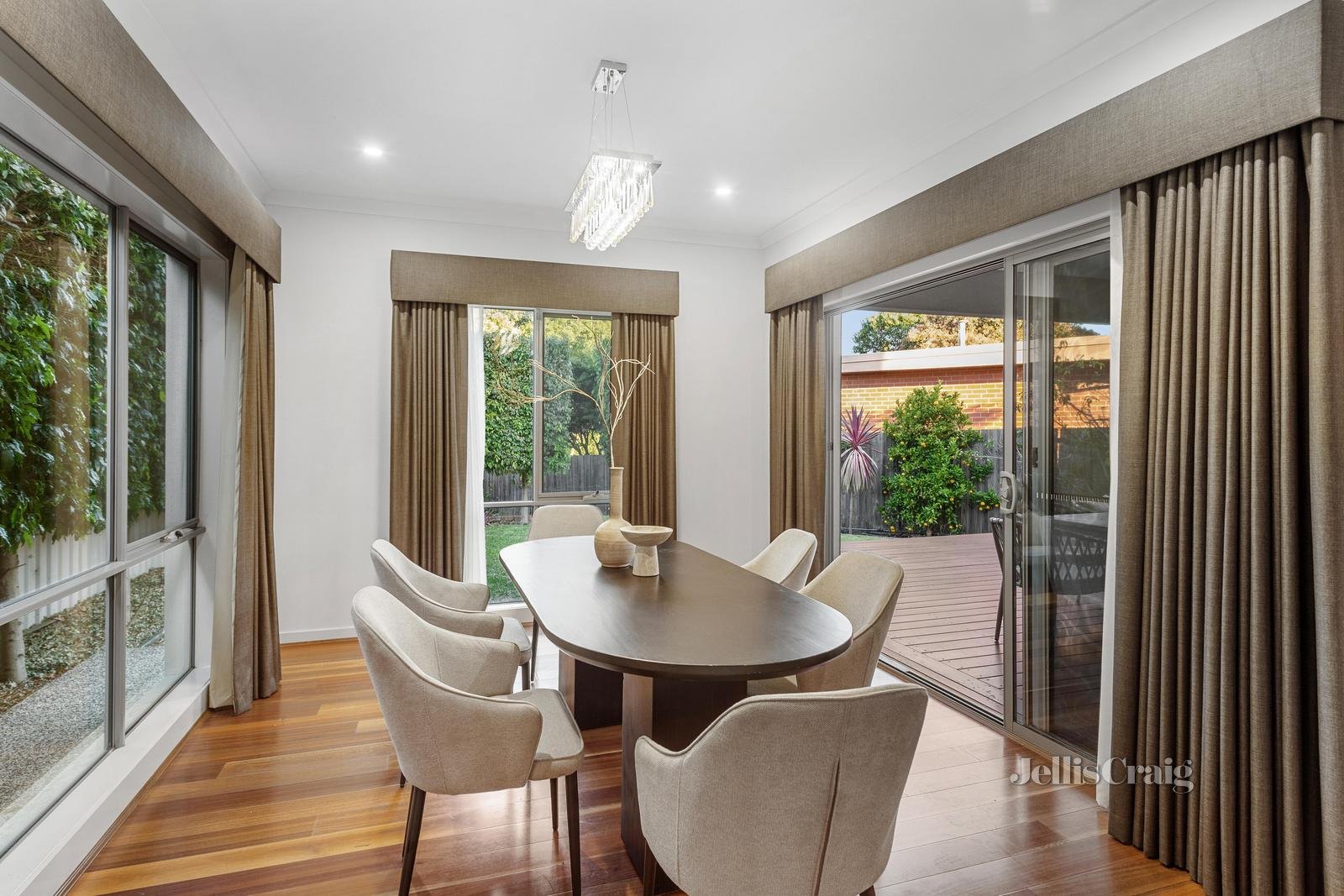 3 Arran Court, Glen Waverley image 6