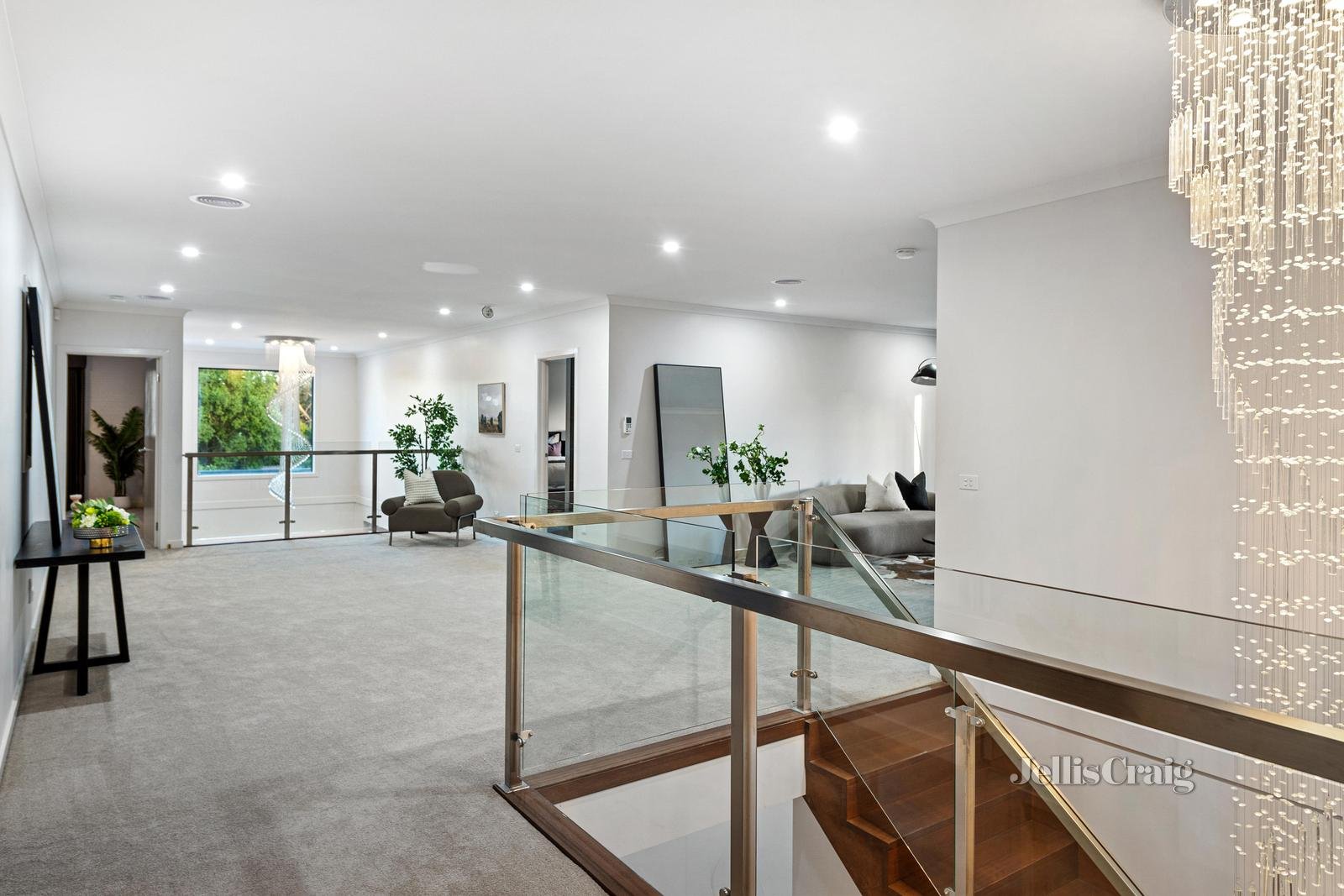 3 Arran Court, Glen Waverley image 7