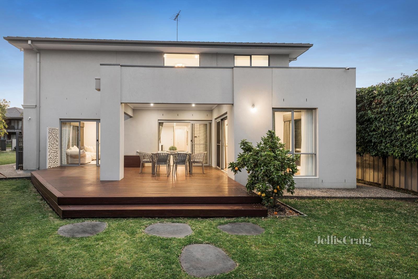 3 Arran Court, Glen Waverley image 12