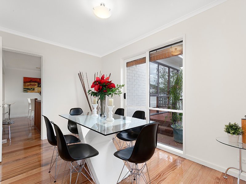 3 Arundel Court, Box Hill South image 4