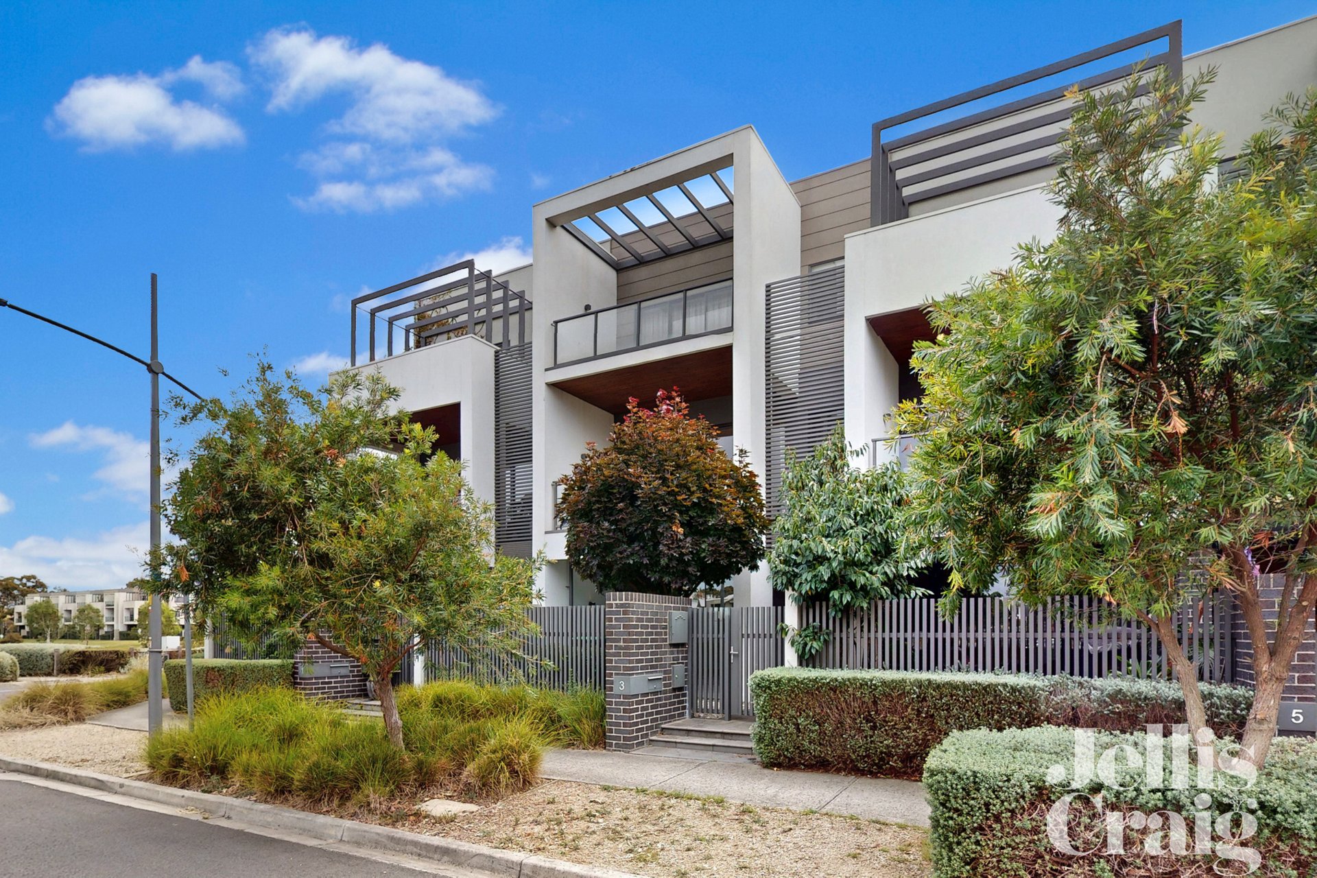 3 Aspect Avenue, Ascot Vale image 2