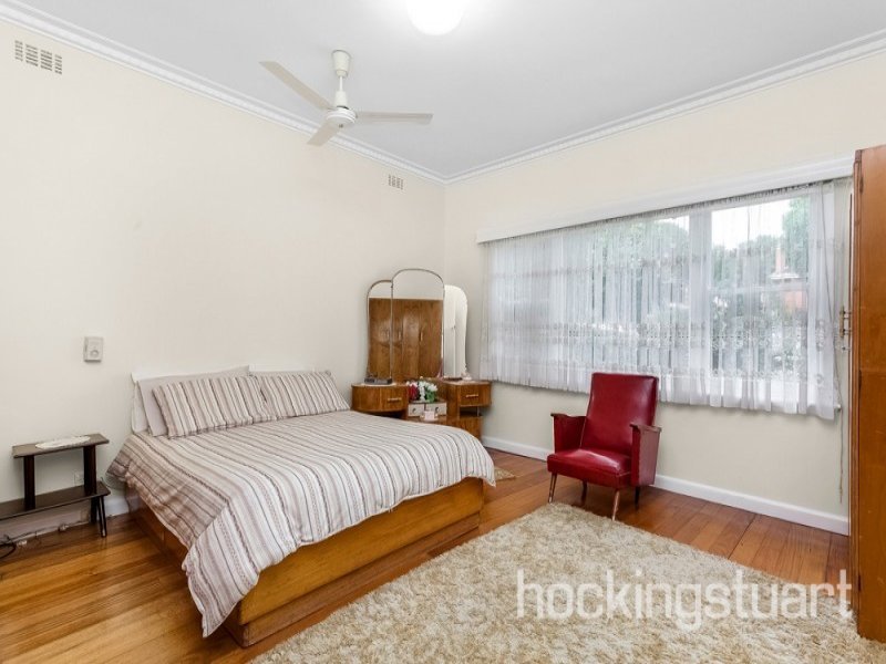 3 Ayr Street, Blackburn South image 6