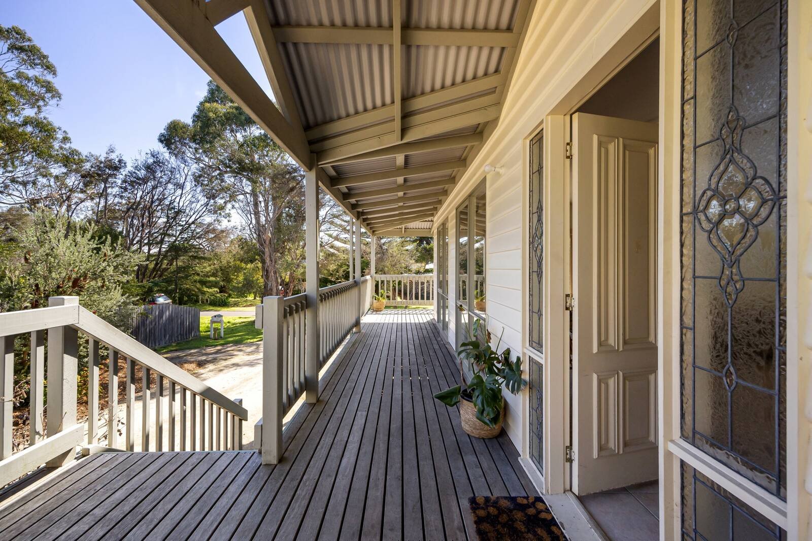 Property Gallery Thumbnail 7