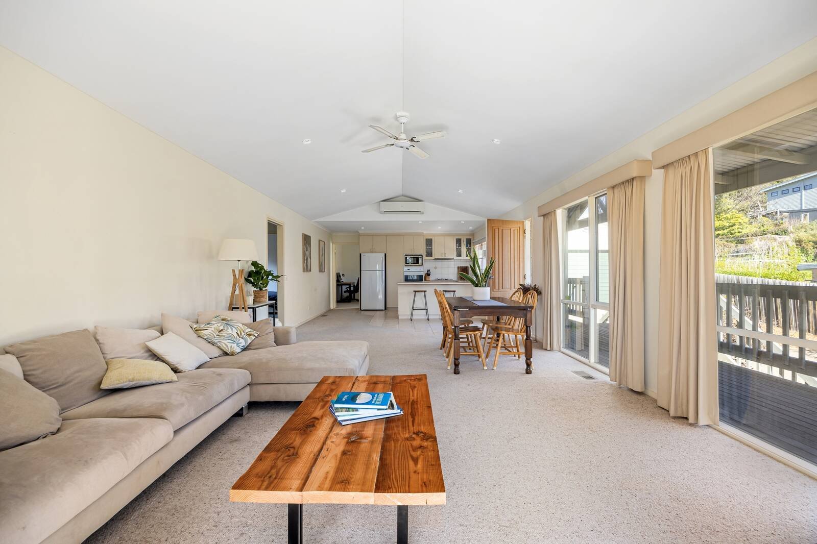 Property Gallery Thumbnail 10