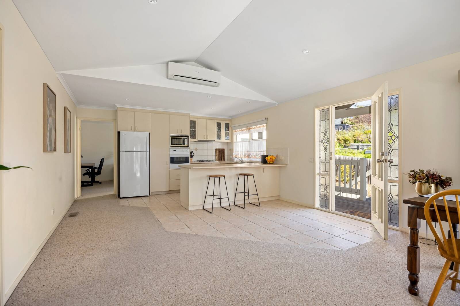 Property Gallery Thumbnail 15