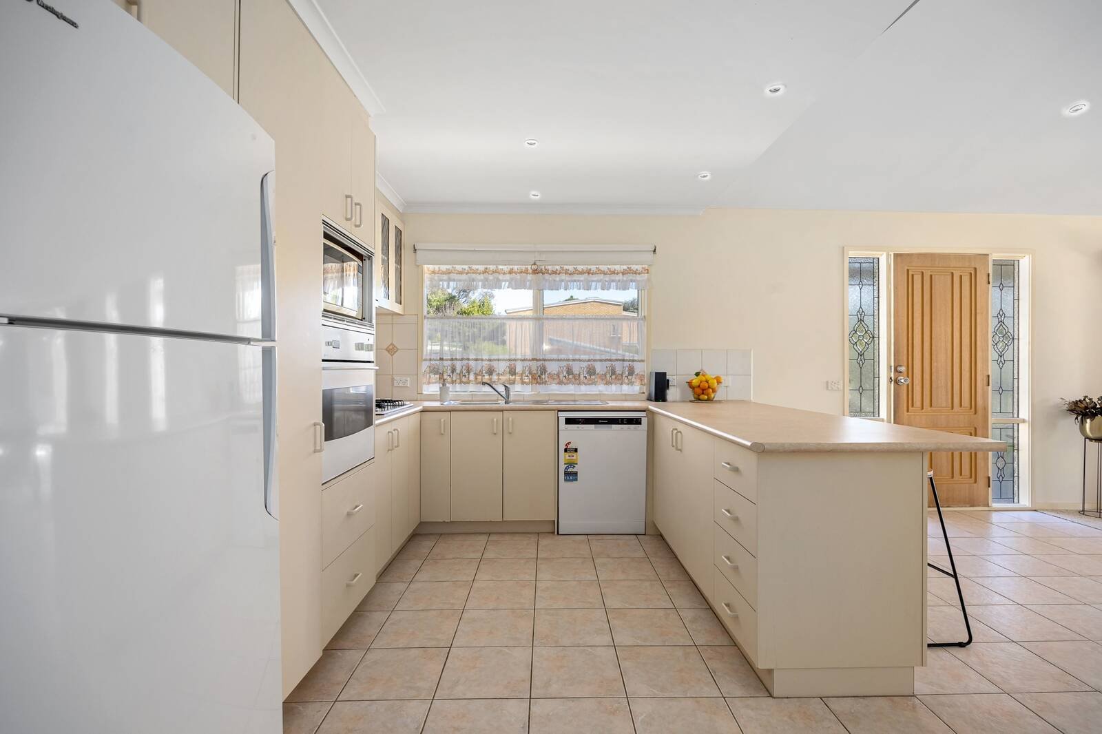 Property Gallery Thumbnail 16