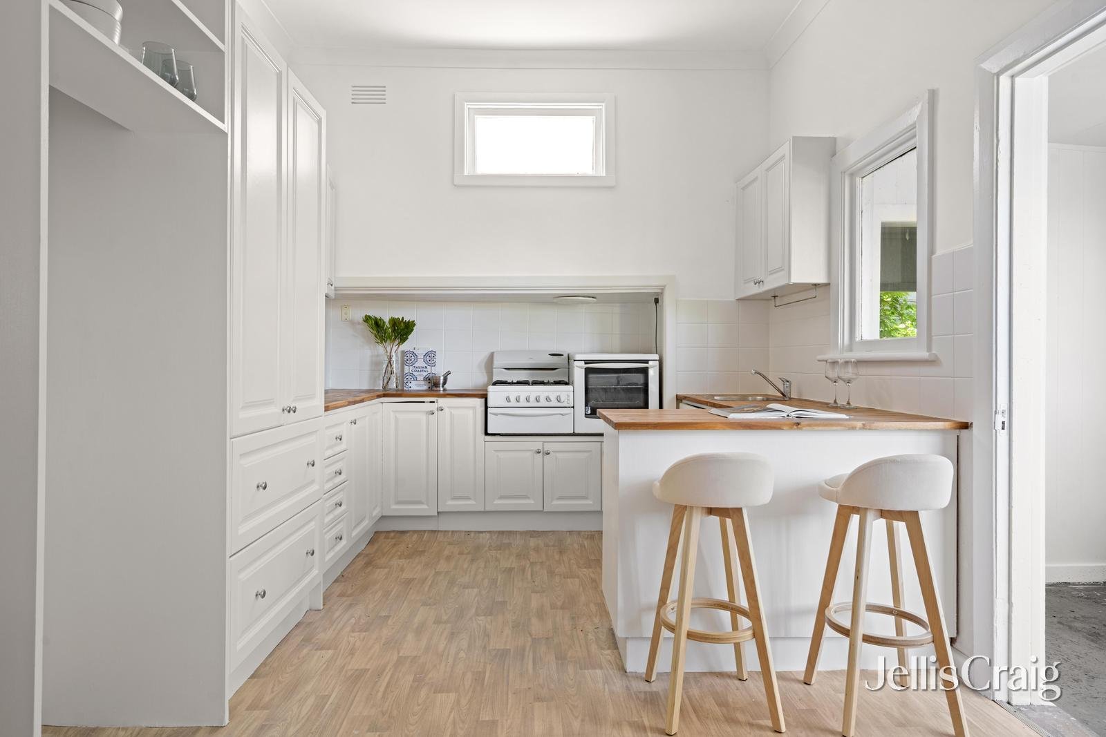 3 Bakers Parade, Brunswick West image 3