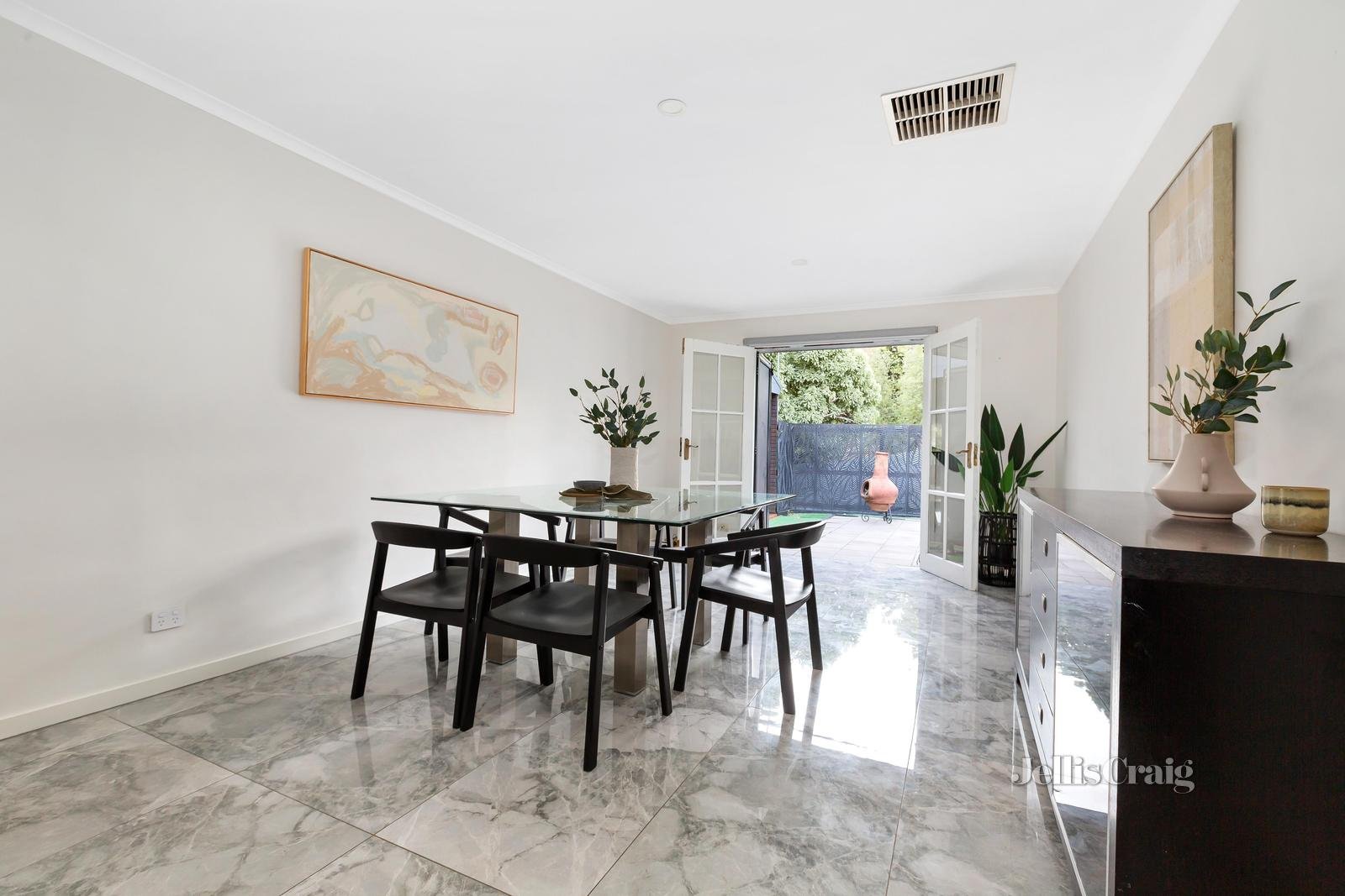 3 Ballandry Crescent, Greensborough image 5