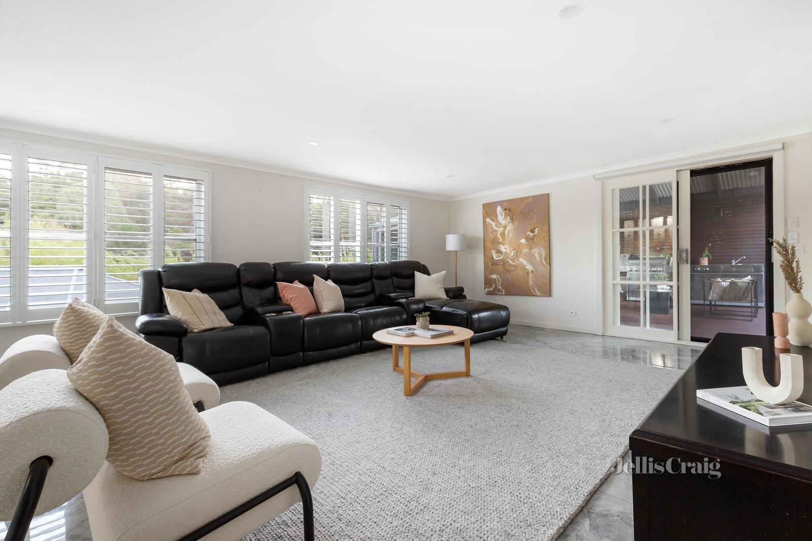 3 Ballandry Crescent, Greensborough image 6