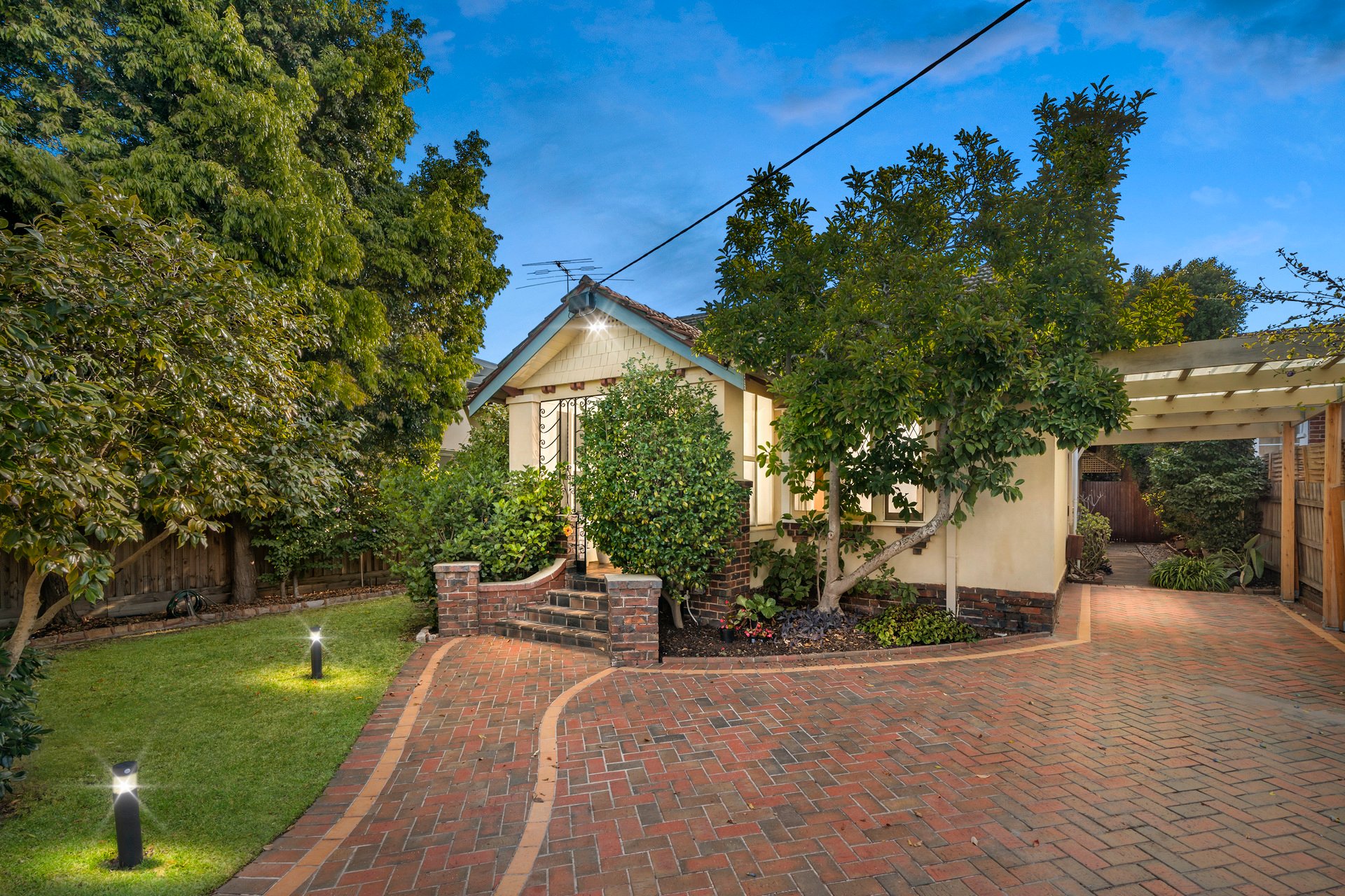 Property Gallery - Main Image