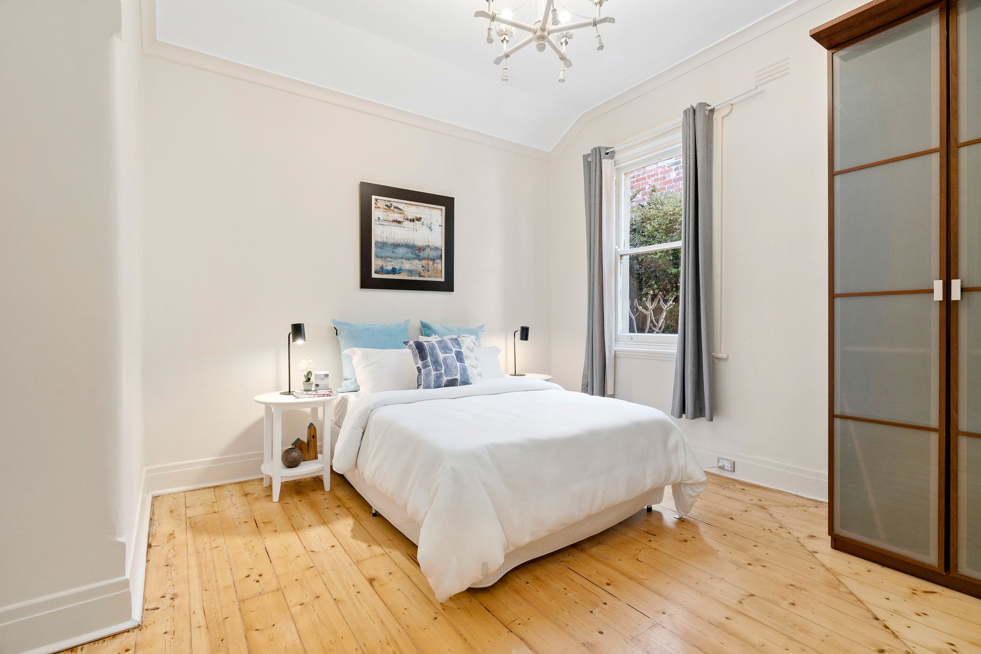 Property Gallery Thumbnail 8