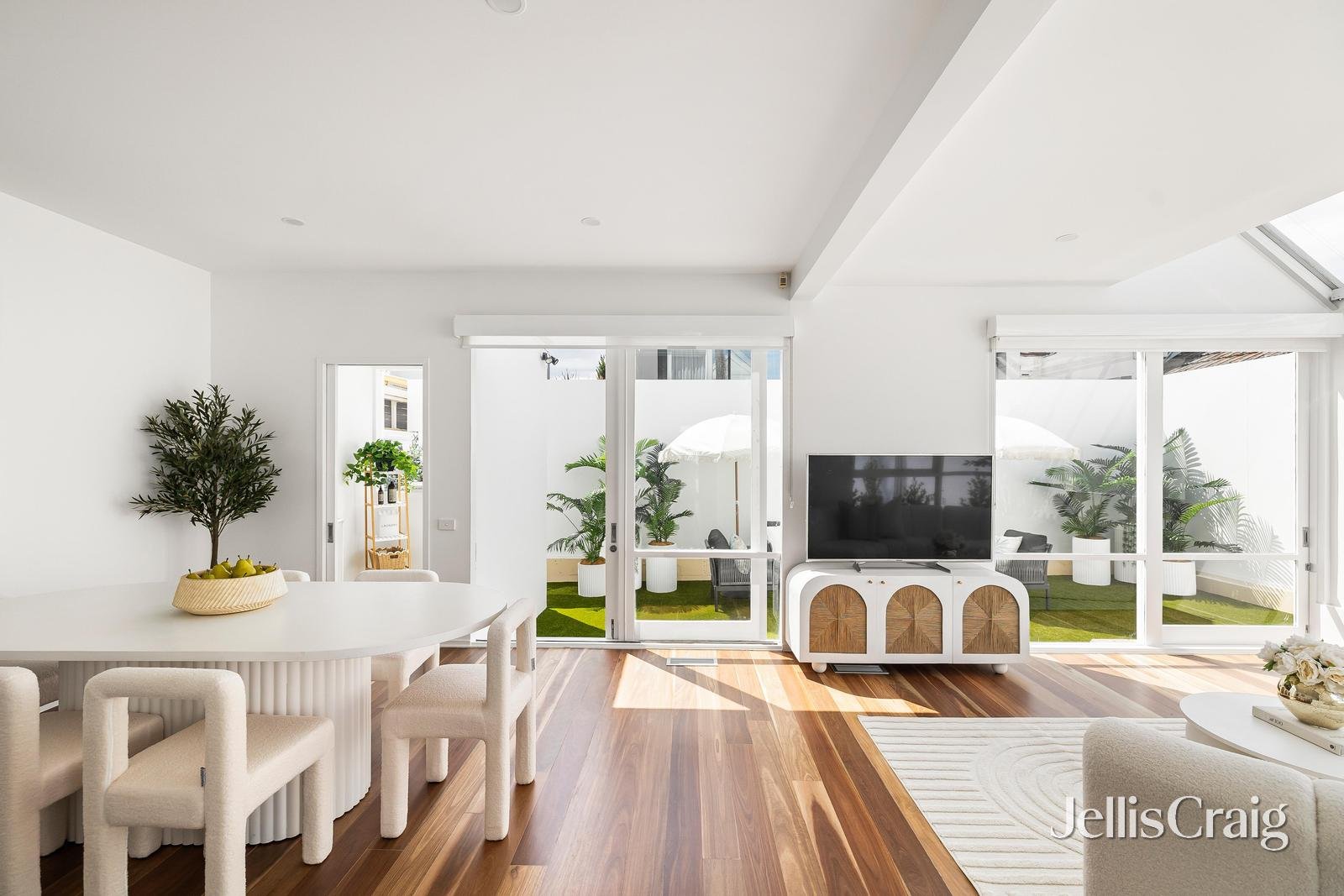 3 Barkly Street, Brighton image 8