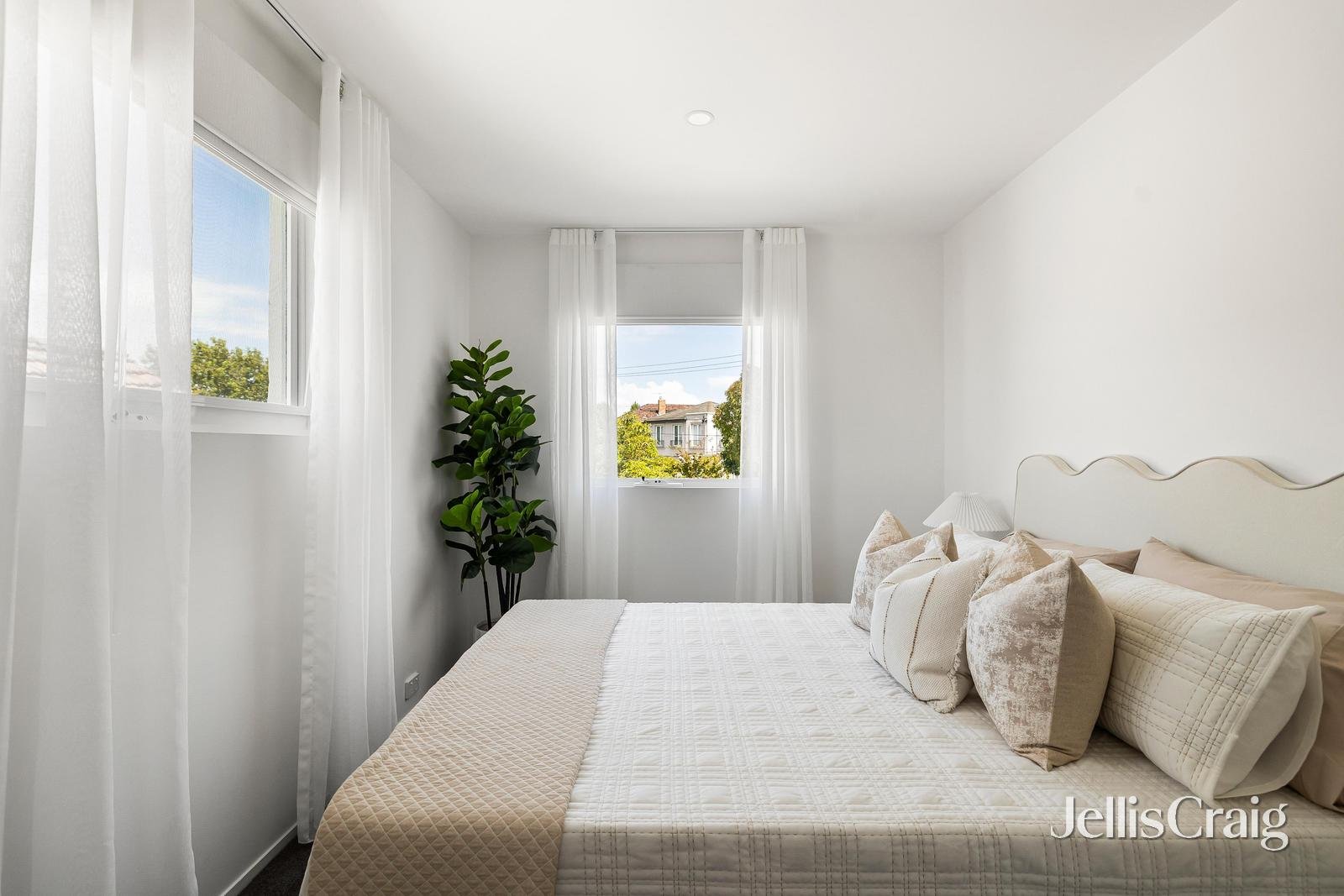 3 Barkly Street, Brighton image 12