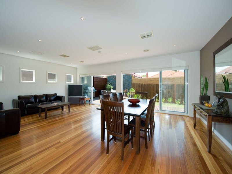 3 Barrett Court YARRAVILLE