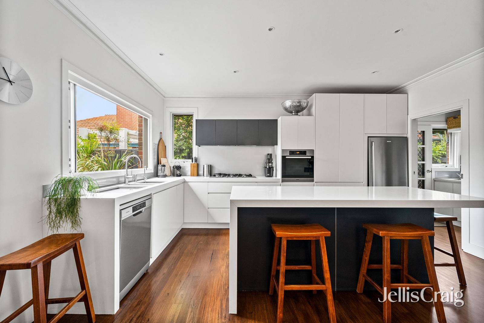3 Bates Drive, Williamstown image 4