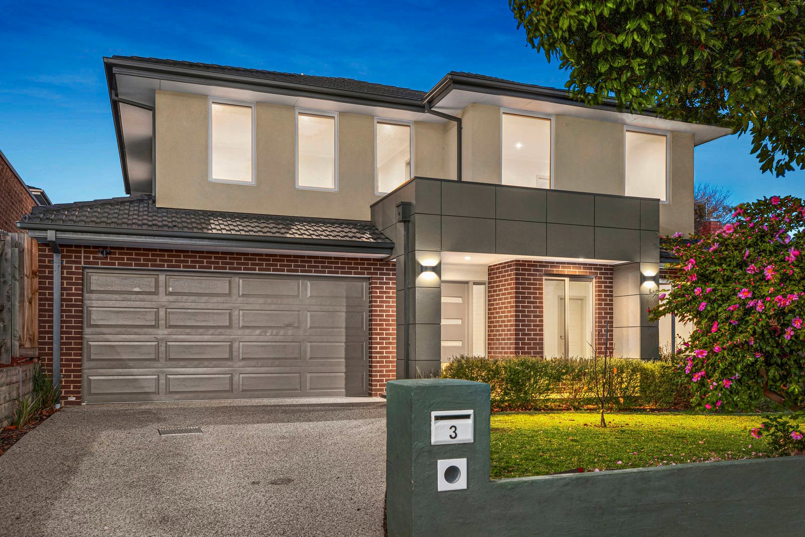 Property Gallery - Main Image
