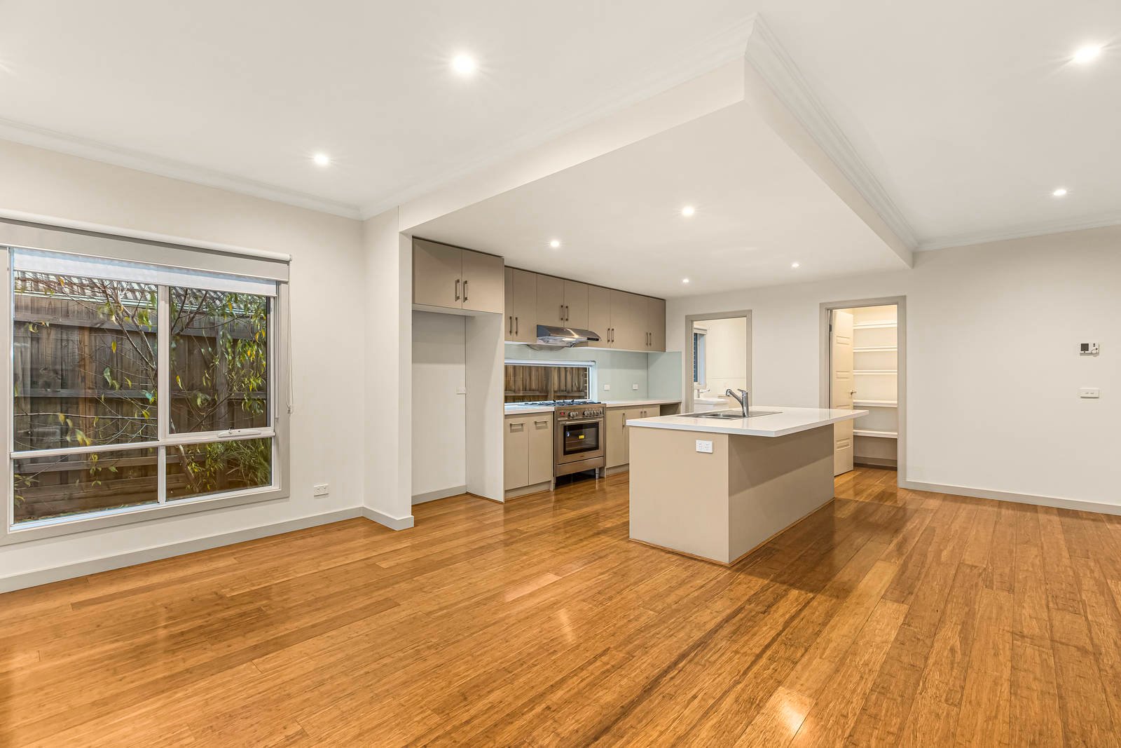 Property Gallery Thumbnail 4