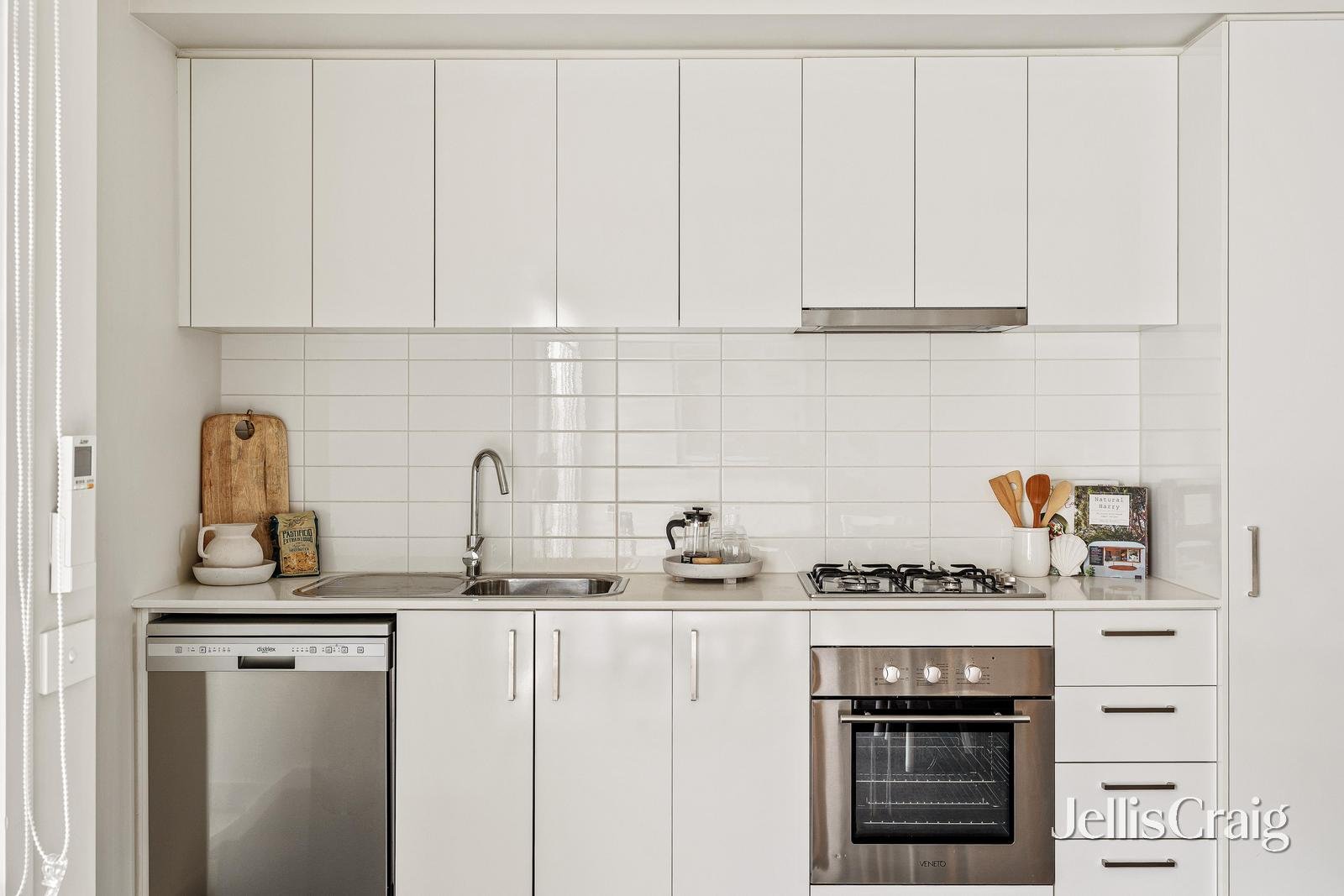 3 Berry Place, Seaford image 7