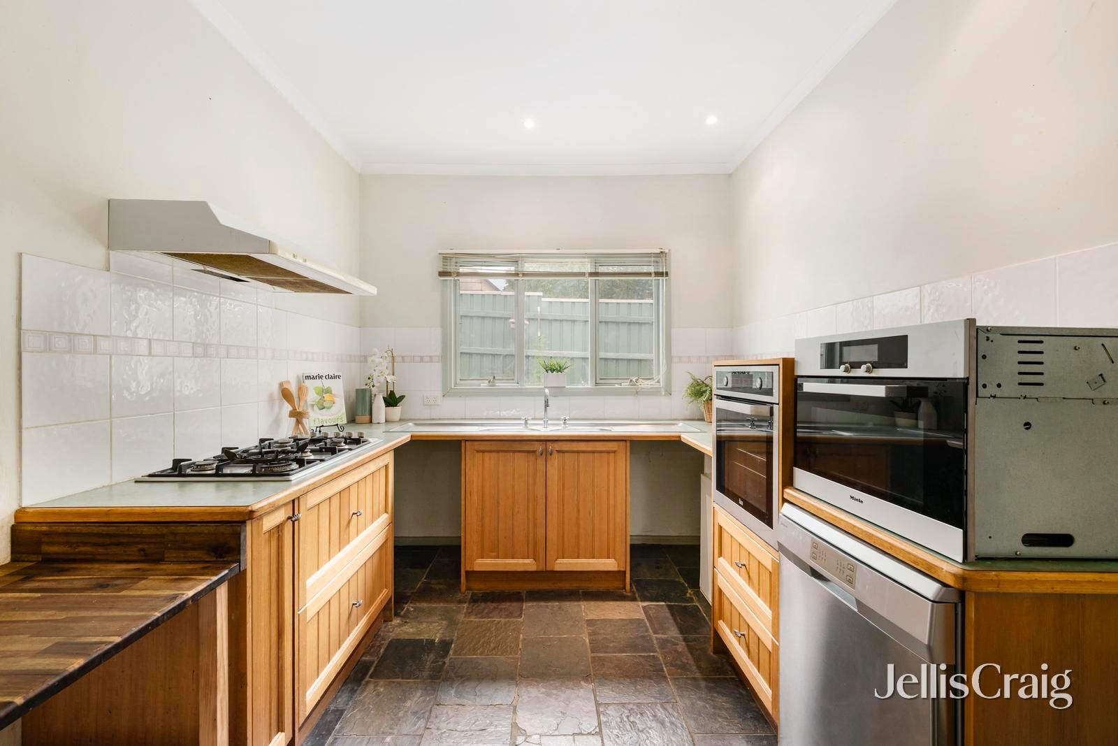 3 Beryl Street, Croydon image 6