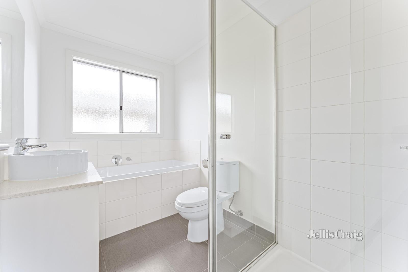 3 Botany Drive, Carrum Downs image 7