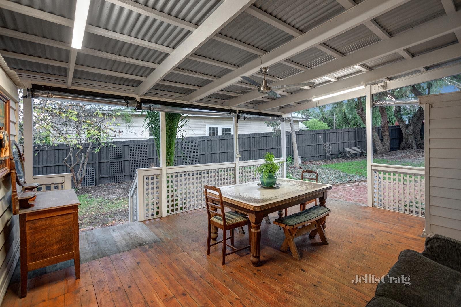 3 Bow Crescent, Camberwell image 11