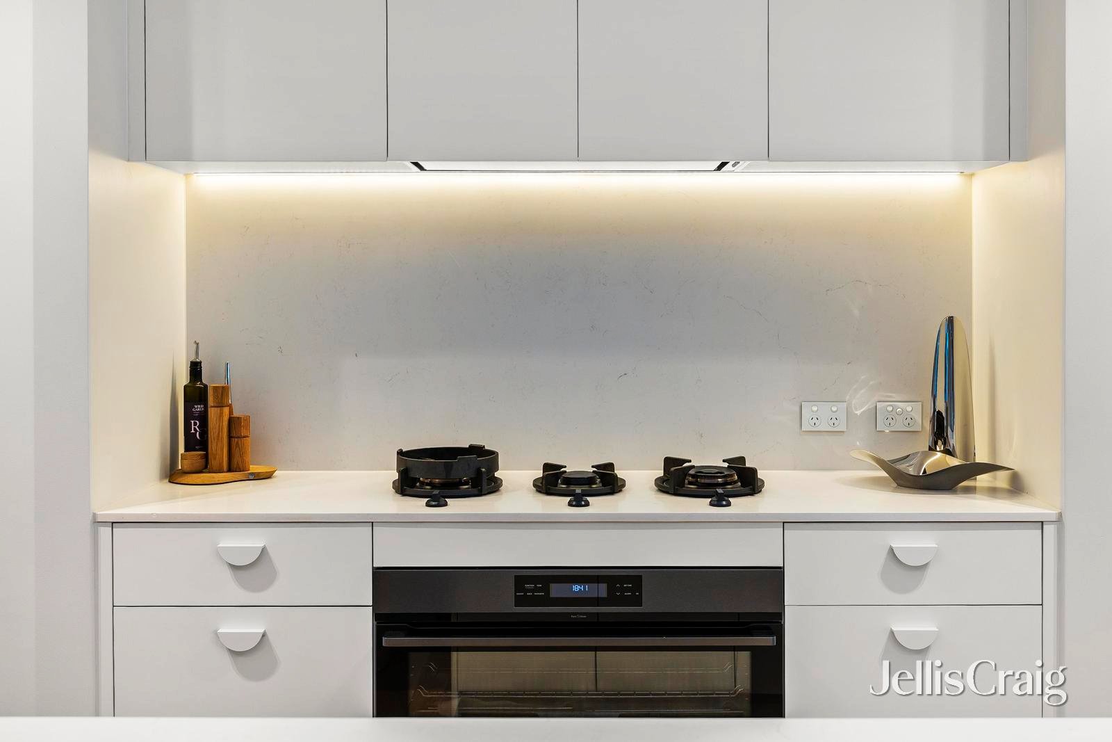 3 Broxbourne Brae, Mornington image 4