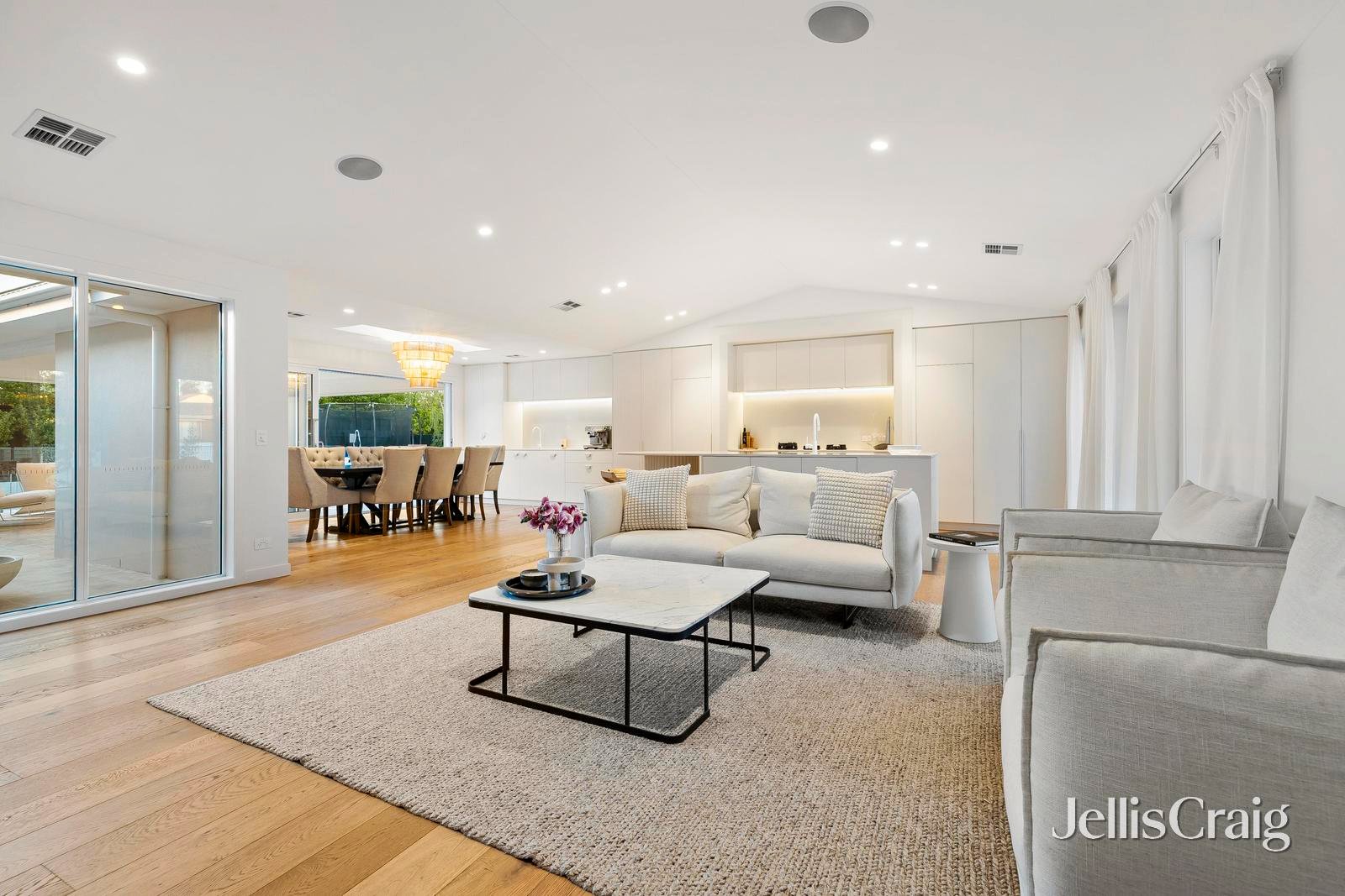 3 Broxbourne Brae, Mornington image 6