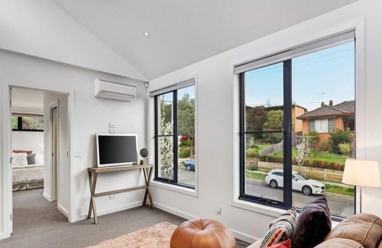 3 Bryson Grove, Templestowe Lower image 6