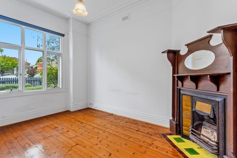 3 Byron Street, Elwood image 4