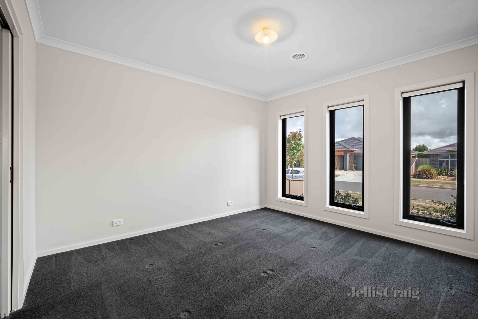 3 Carrum Street, Alfredton image 5