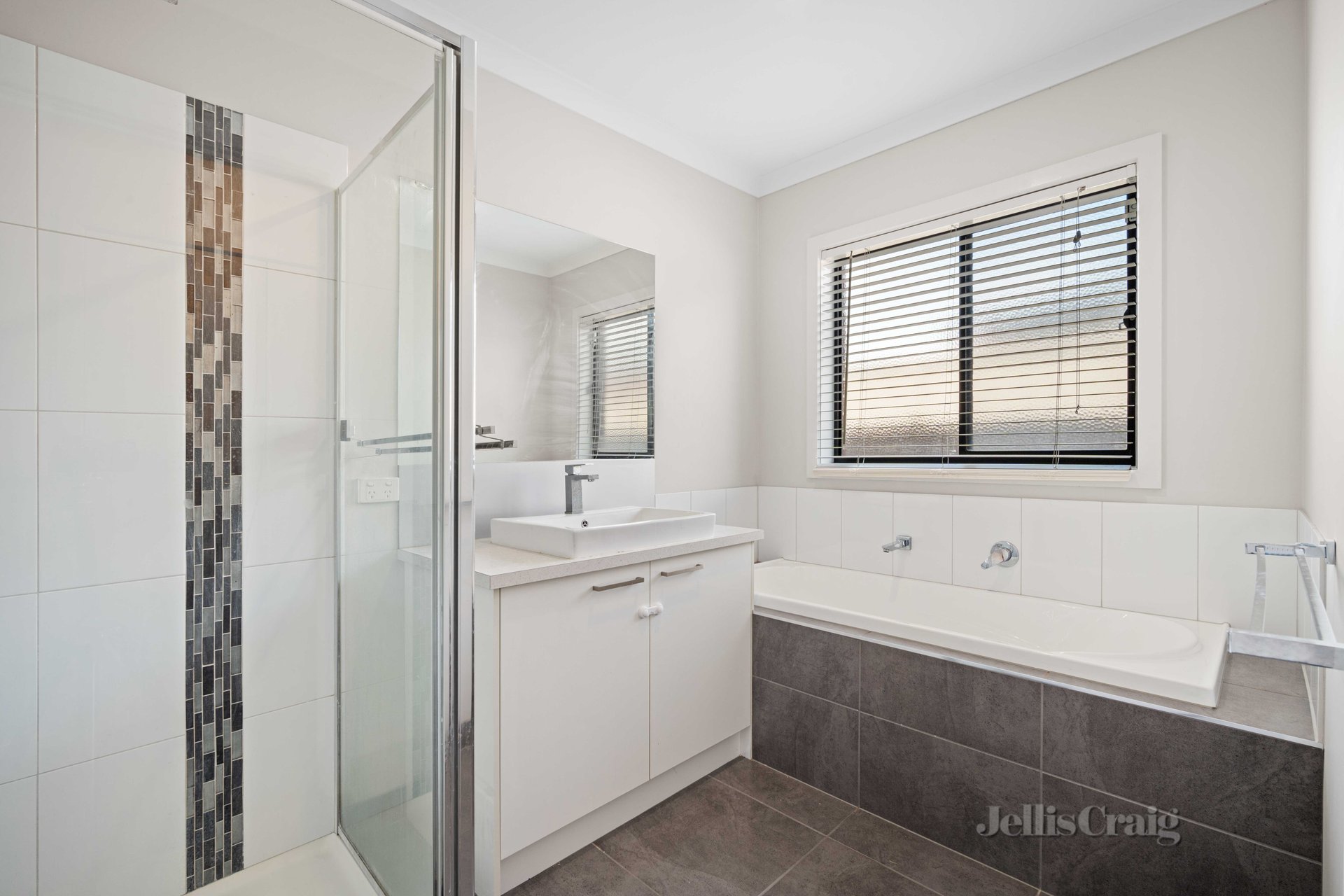 3 Carrum Street, Alfredton image 6