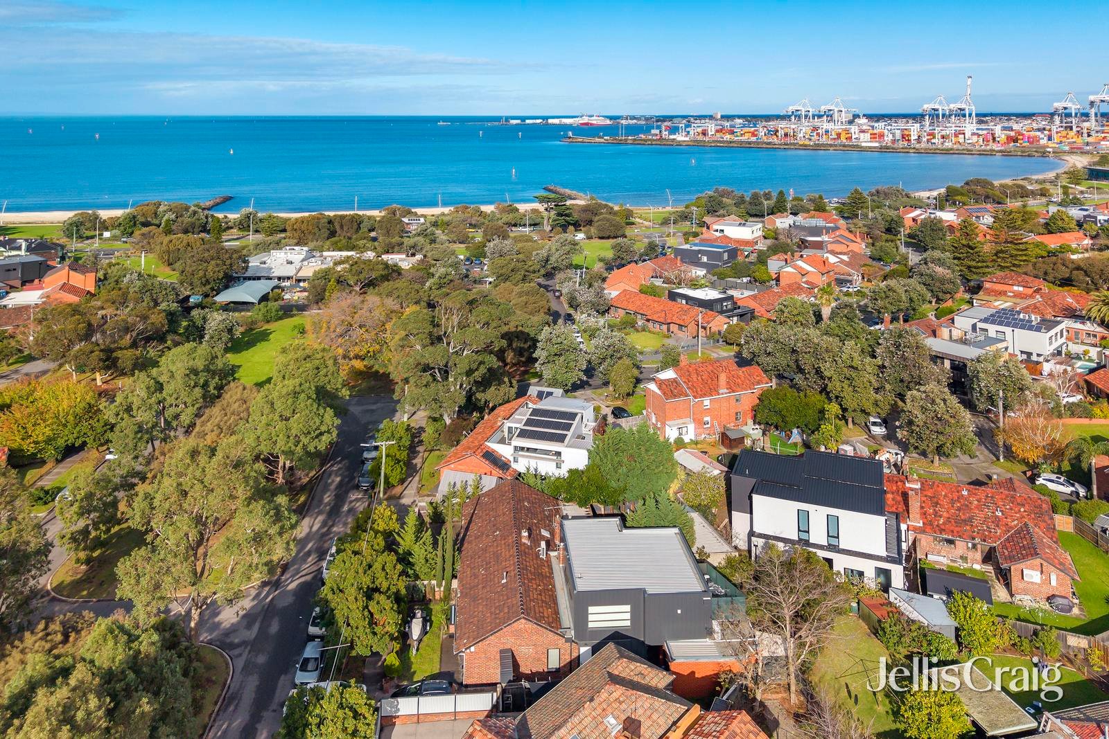 3 Centre Avenue, Port&nbsp;Melbourne image 1