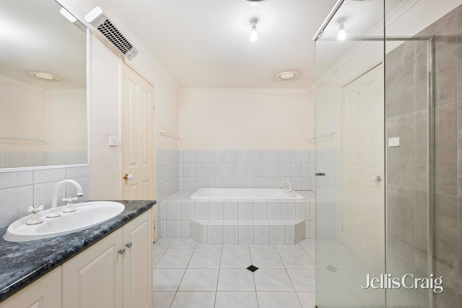 3 Chaucer Street, Mooroolbark image 7