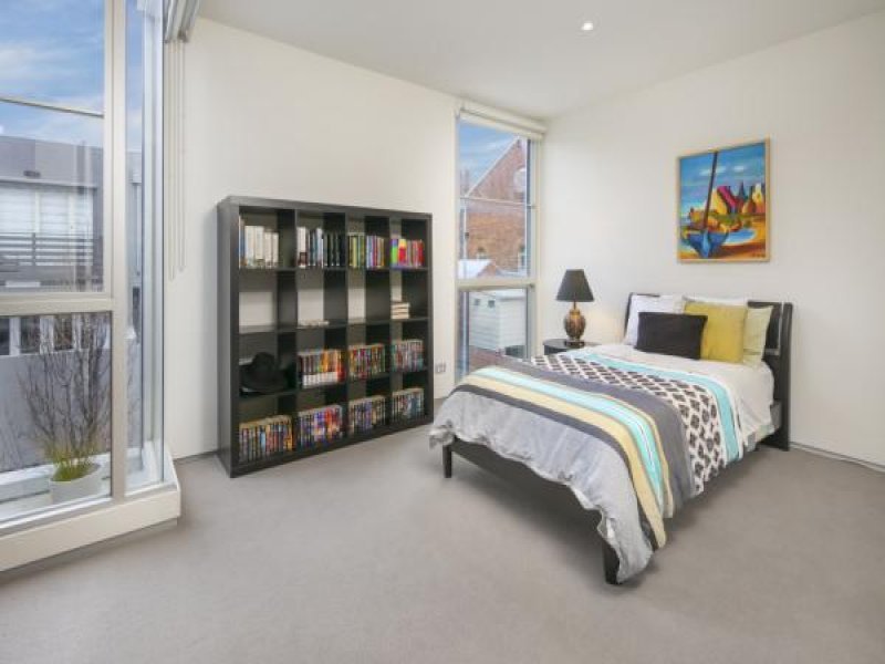 3 Chetwynd Place, North Melbourne image 6