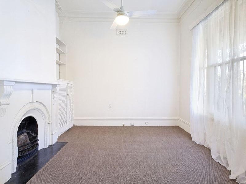 3 Churchill Grove, Hawthorn image 2