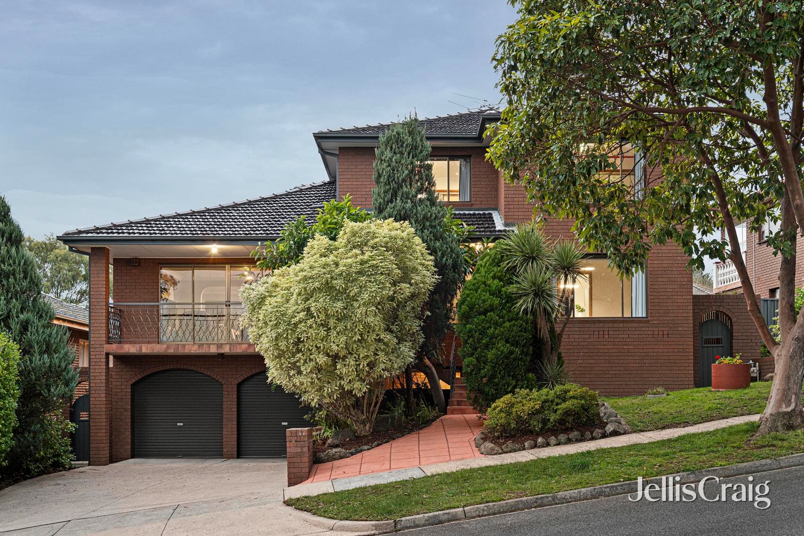 3 Civic Drive, Greensborough image 1