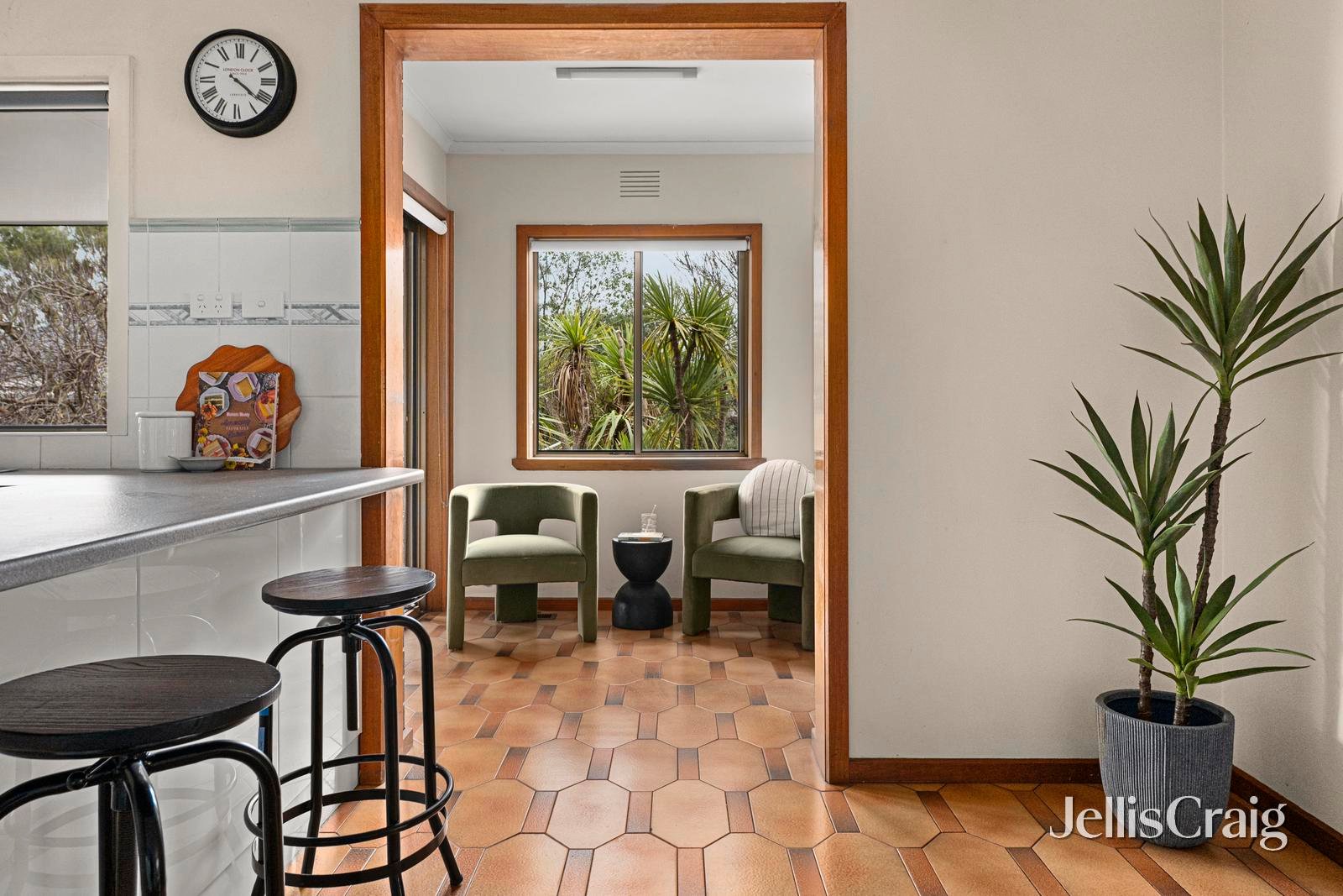 3 Civic Drive, Greensborough image 6