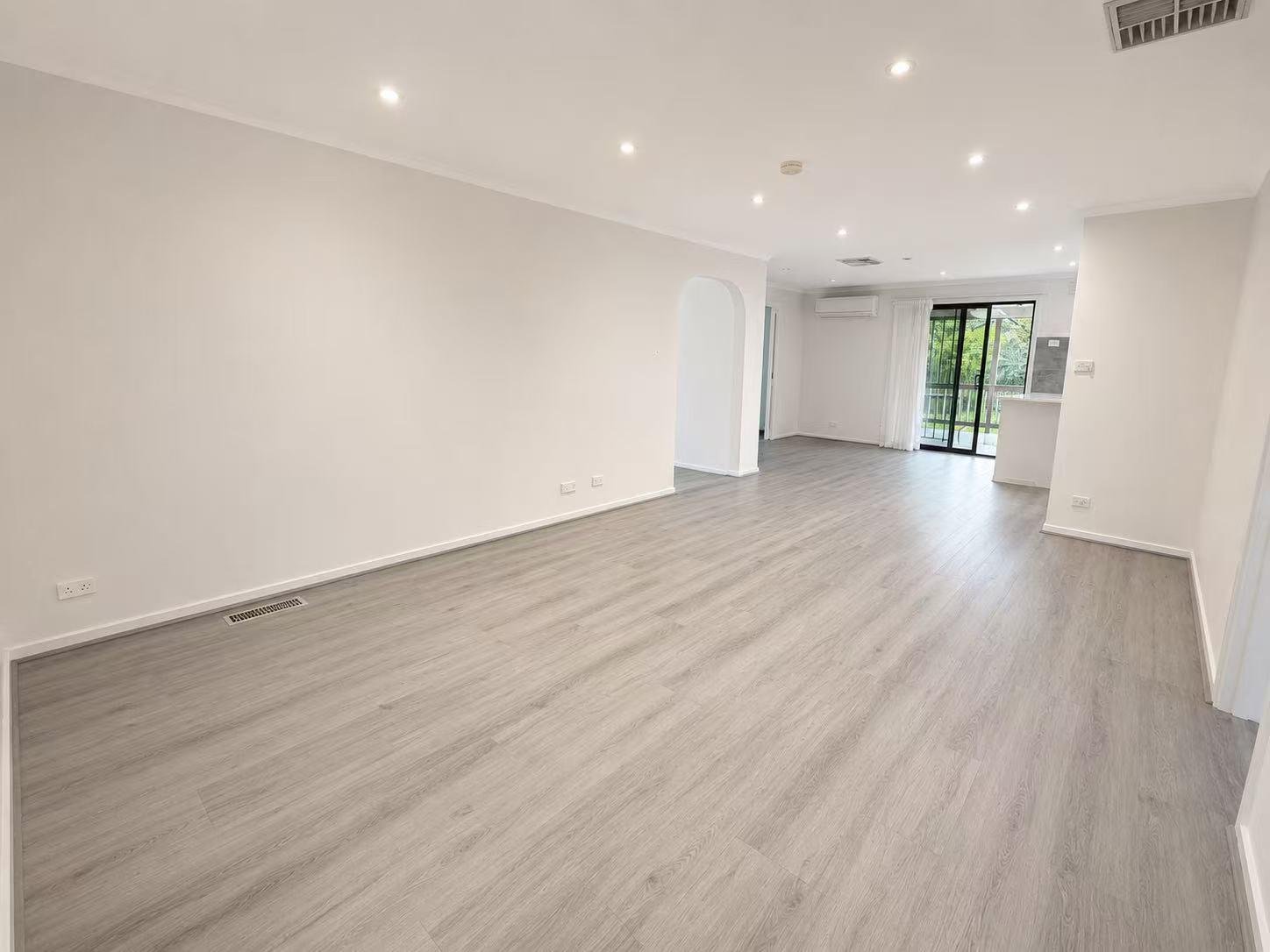 3 Clarke Crescent, Wantirna&nbsp;South image 3